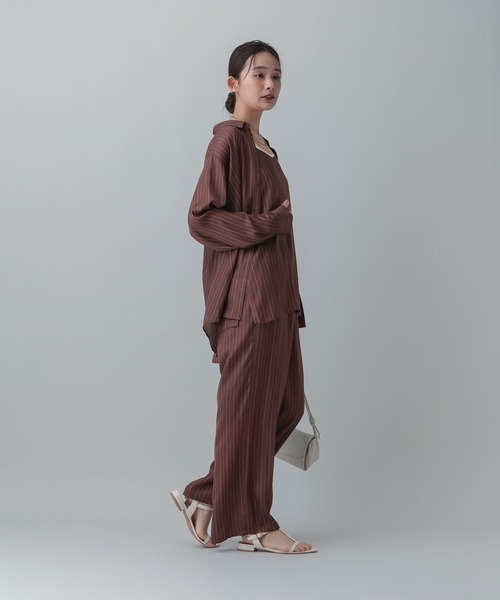 GLOBAL WORK(グローバルワーク)の「MATINEE LINE/トロミサテンシャツ長袖/873325(シャツ/ブラウス・レディース・ブラック/グレー系その他/レッド系その他・LARGE/MEDIUM)」の20枚目の写真