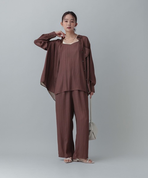 GLOBAL WORK(グローバルワーク)の「MATINEE LINE/トロミサテンシャツ長袖/873325(シャツ/ブラウス・レディース・ブラック/グレー系その他/レッド系その他・LARGE/MEDIUM)」の21枚目の写真