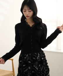 krahe（クレーエ）の「Vネックレースニットカーディガン（Tシャツ/カットソー）」