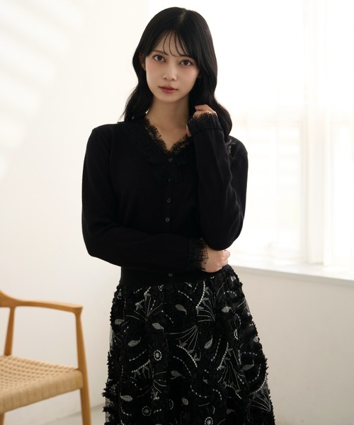 krahe（クレーエ）の「Vネックレースニットカーディガン（Tシャツ/カットソー・レディース・アイボリー/ベージュ/ブラック・FREE）」の16枚目の写真