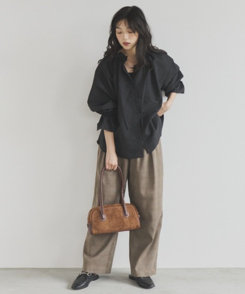 ELNEsoi(エルネソワ)の「チェック柄ツータックワイドパンツ(その他パンツ・レディース・ベージュ/チャコールグレー・FREE)」の8枚目の写真