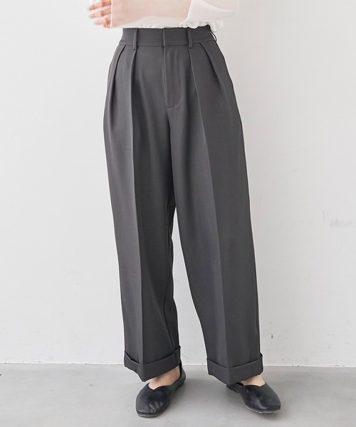 mil(ミル)の「ダブルタックパンツ【588242】(スラックス・レディース・グレイッシュベージュ/ブラック/ブラウン系/チャコールグレー・S-Regular/S-Short/M-Regular/M-Short/FREE)」の2枚目の写真