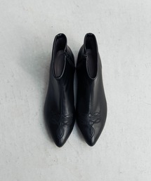 URBAN RESEARCH DOORS | ステッチショートブーツ | ステッチブーツ/デザインブーツ/ポインテッドトゥ/軽量/トレンド(ブーツ)