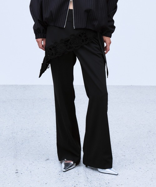 THINGS THAT MATTER(シングス ザット マター)の「MICROCOSMOS WRAP LACE BELTED PANTS / マイクロコスモスラップレースベルテッドパンツ(スラックス・レディース・グレー/ブラック・1/2)」の2枚目の写真