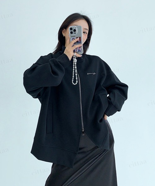Dalfwin(ダールフィン)の「RICECAKE刺繍ロゴダブルジップハイネックジャケット(ブルゾン・レディース・ブラック/ダークグレー/ダークブラウン・FREE)」の6枚目の写真