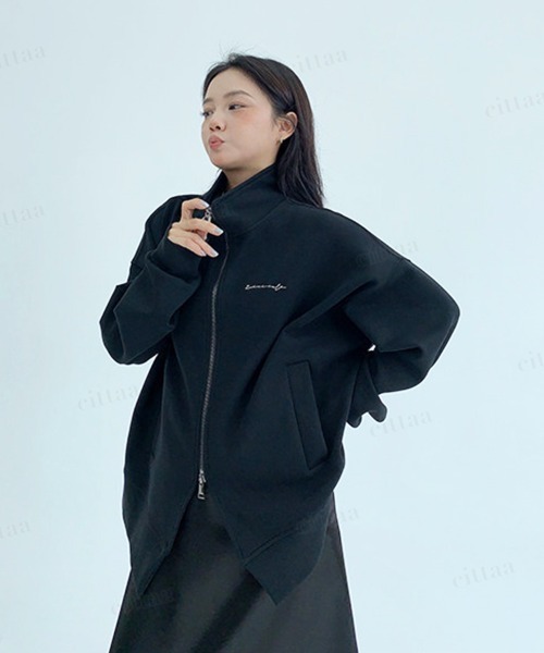 Dalfwin(ダールフィン)の「RICECAKE刺繍ロゴダブルジップハイネックジャケット(ブルゾン・レディース・ブラック/ダークグレー/ダークブラウン・FREE)」の7枚目の写真