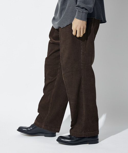 RED KAP(レッドキャップ)の「RED KAP/レッドキャップ 別注 SMU PT-38 SETUP 2TUCK CORDUROY WIDE PANTS/2タック コーデュロイ ワイドパンツ(その他パンツ・メンズ・ブラウン/ネイビー/グリーン/ブラック/ベージュ・MEDIUM/SMALL/LARGE)」の3枚目の写真