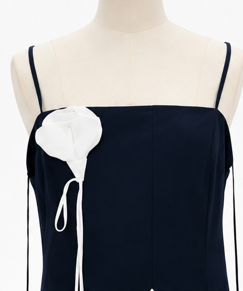 RIV NOBUHIKO(リブノブヒコ)の「【riv nobuhiko/リブノブヒコ】《STUDIOUS別注》FLOWER CAMISOLE DRESS/フラワーキャミソールドレス(ワンピース・レディース・ネイビー/ブラック・FREE)」の5枚目の写真