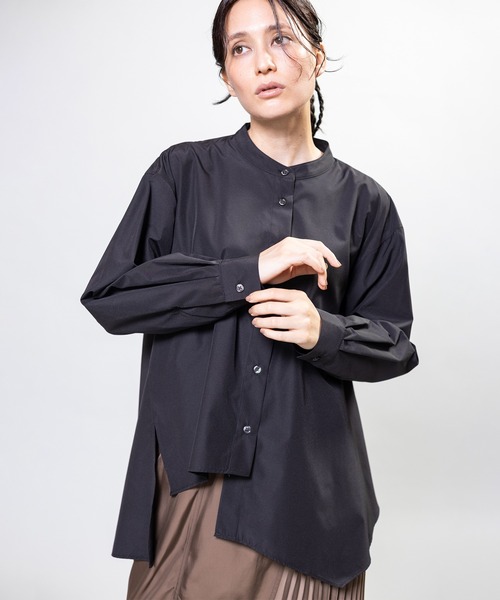 OSMOSIS(オズモーシス)の「アシンメトリーヘムブラウス(シャツ/ブラウス・レディース・ブラック/サックスブルー/ホワイト・ONE SIZE)」の18枚目の写真