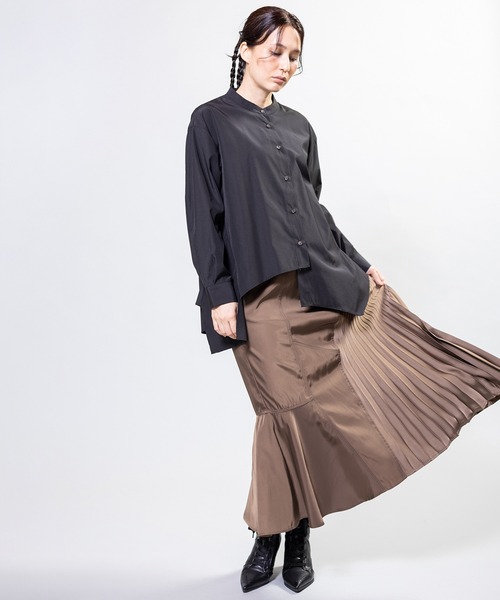OSMOSIS(オズモーシス)の「アシンメトリーヘムブラウス(シャツ/ブラウス・レディース・ブラック/サックスブルー/ホワイト・ONE SIZE)」の12枚目の写真