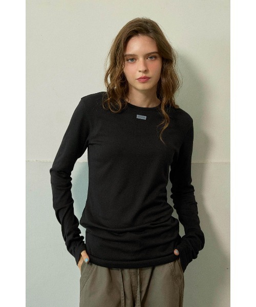 ALEXIA STAM（アリシアスタン）の「Cozy Long Sleeve Top /ベーシックロンTee（Tシャツ/カットソー・レディース・ブラック/グレー/ホワイト・M/S）」の2枚目の写真