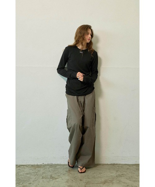 ALEXIA STAM（アリシアスタン）の「Cozy Long Sleeve Top /ベーシックロンTee（Tシャツ/カットソー・レディース・ブラック/グレー/ホワイト・M/S）」の8枚目の写真