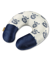 MAINBOOTH（メインブース）の「Univ. Symbol Neck Pillow(NAVY)（クッション/クッションカバー）」