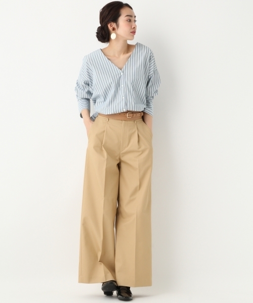 A part by（アパートバイ）の「【MORE 5月号掲載】CマルチストライプVPOシャツ 744283（シャツ/ブラウス・レディース・ホワイト/ブルー/ライトブルー・FREE）」の8枚目の写真