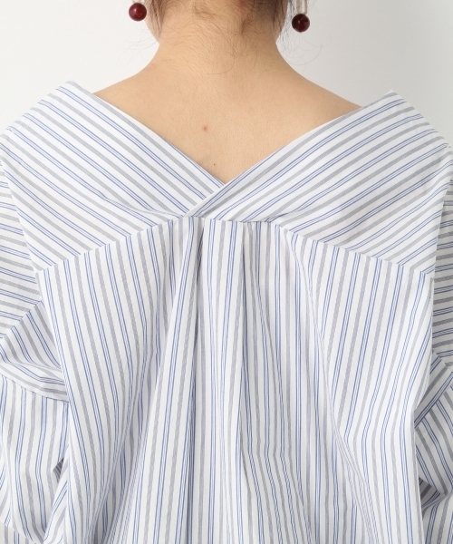A part by（アパートバイ）の「【MORE 5月号掲載】CマルチストライプVPOシャツ 744283（シャツ/ブラウス・レディース・ホワイト/ブルー/ライトブルー・FREE）」の14枚目の写真
