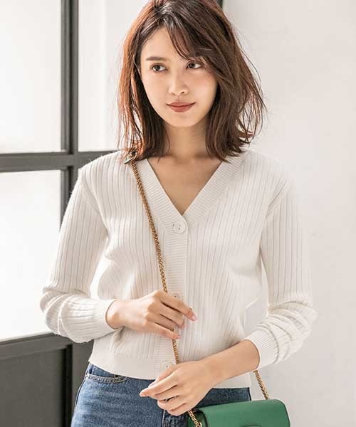 fifth(フィフス)の「コンパクトリブニットカーディガン(カーディガン/ボレロ・レディース・グレー/ベビーピンク/ブラック/ベージュ/ネイビー/ブラウン/ホワイト/マスタード/ピンク・MEDIUM)」の2枚目の写真