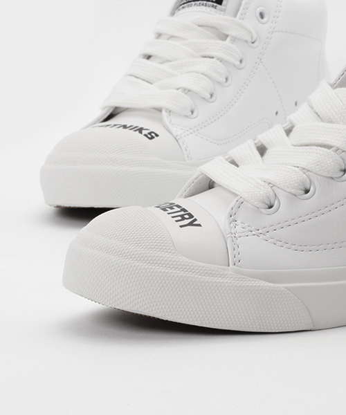 HYSTERIC GLAMOUR(ヒステリックグラマー)の「BEATNIKS POETRY MID-CUTスニーカー(スニーカー・レディース・ホワイト/ブラック/ダークブラック・23cm/24cm/25cm)」の7枚目の写真