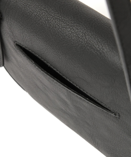 studio CLIP（スタディオクリップ）の「カラーウォレショル（ショルダーバッグ・レディース・シルバー/ブラック/イエロー/グレー系その他/レッド・FREE）」の12枚目の写真