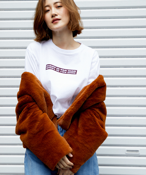 STUDIOUS（ステュディオス）の「エコファーショートコート（ノーカラージャケット・レディース・ブラウン/ライトグレー/ベビーピンク・FREE）」の15枚目の写真