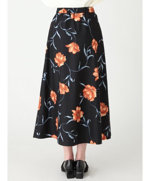 MURUA（ムルーア）の「コーデュロイフレアスカート（スカート・レディース・パープル/その他/その他1・1/2）」の8枚目の写真