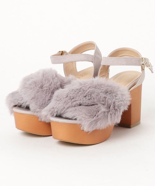 WEGO(ウィゴー)の「WEGO/ファークロスサンダル(サンダル・レディース・ブラック/ブラウン/グレー/キャメル・LARGE/MEDIUM)」の10枚目の写真