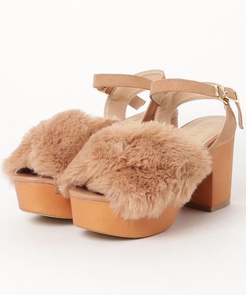 WEGO(ウィゴー)の「WEGO/ファークロスサンダル(サンダル・レディース・ブラック/ブラウン/グレー/キャメル・LARGE/MEDIUM)」の8枚目の写真