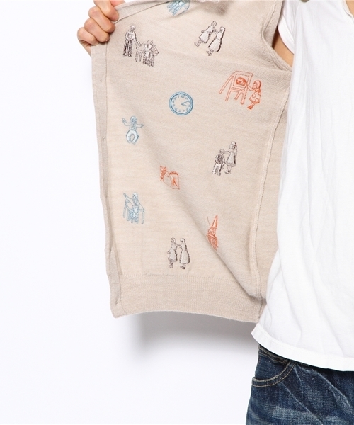 BEAMS BOY(ビームスボーイ)の「BEAMS BOY / 12ゲージ BOY刺繍カーディガン 13FW(カーディガン/ボレロ・レディース・ベージュ/ネイビー・ONE SIZE)」の9枚目の写真