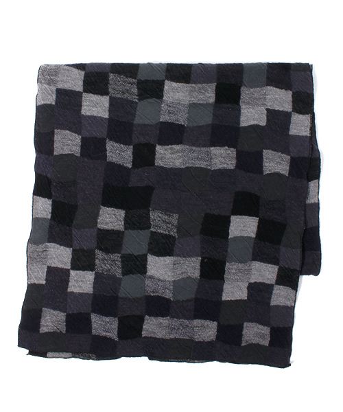 BEAMS LIGHTS Men's(ビームスライツ メンズ)の「□BEAMS LIGHTS / カラーブロックマフラー(マフラー・メンズ・ブラック/オレンジ・ONE SIZE)」の2枚目の写真