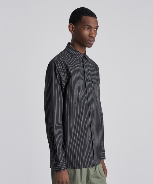 Saturdays NYC(サタデーズ ニューヨークシティ )の「Miro Logo Stripe Long Sleeve Shirt(シャツ/ブラウス・メンズ・ホワイト/レッド/ブラック・S/X-LARGE/M/X-SMALL/L)」の15枚目の写真