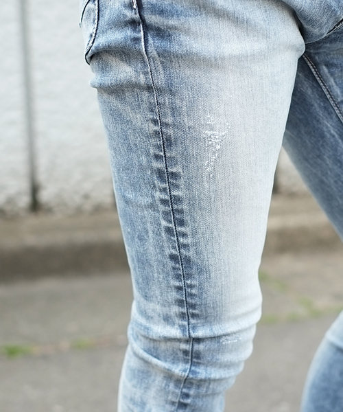 GOSTAR DE FUGA(ゴスタール ジフーガ)の「ストレッチスキニ―デニムパンツ(デニムパンツ・メンズ・ライトブルー/ブルー・S/M/L)」の13枚目の写真