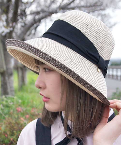 polcadot(ポルカドット)の「チャーム付 ふちライン ペーパーハット/ペーパーキャペリン(ハット・レディース・アイボリー/ブラック/ベージュ・FREE)」の1枚目の写真