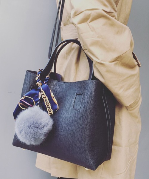 Amulet（アミュレット）の「3wayショルダーハンドバッグ（ショルダーバッグ・レディース・ブラック/グレー/ワインレッド/ブラウン/ネイビー/ベージュ/ピンク/ブルー/イエロー/ブラウン系その他/グリーン・ONESIZE）」の14枚目の写真