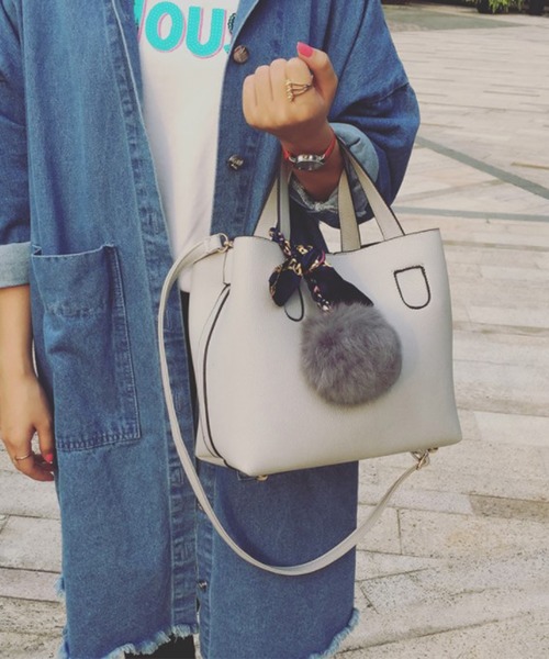 Amulet（アミュレット）の「3wayショルダーハンドバッグ（ショルダーバッグ・レディース・ブラック/グレー/ワインレッド/ブラウン/ネイビー/ベージュ/ピンク/ブルー/イエロー/ブラウン系その他/グリーン・ONESIZE）」の13枚目の写真