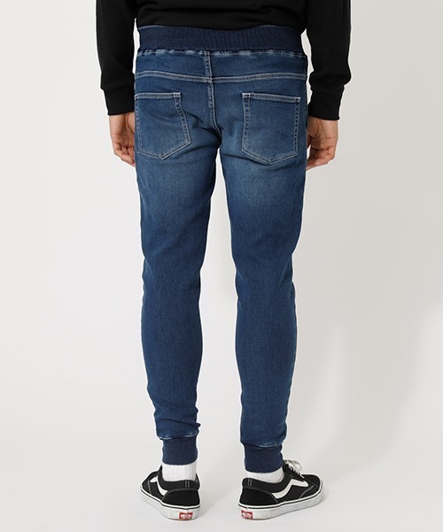 AZUL by moussy(アズールバイマウジー)の「NEW DOBBY SLIM JOGGER/ニュードビースリムジョガー(デニムパンツ・メンズ・ブルー/ブラック/ライトブルー・SMALL/LARGE/MEDIUM/X-SMALL/X-LARGE)」の8枚目の写真