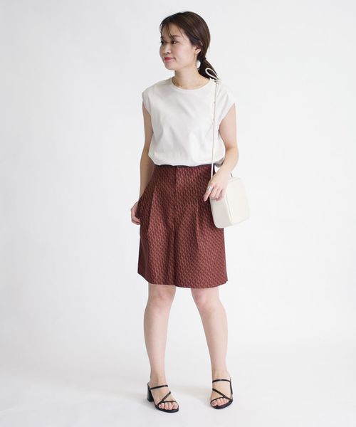 SHIPS（シップス）の「ALBINIフレンチスリーブプルオーバー◇（Tシャツ/カットソー・レディース・ライトグレー/スカイブルー/ブラック/オレンジ・ONE SIZE）」の17枚目の写真