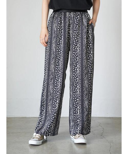 AMERICAN HOLIC（アメリカンホリック）の「イージーとろみワイドパンツ　＊（その他パンツ・レディース・チャコールグレー/マルチ/モカ/ブラック系その他/その他9/ストライプ/ドット・M/L）」の14枚目の写真