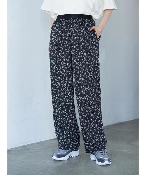 AMERICAN HOLIC（アメリカンホリック）の「イージーとろみワイドパンツ　＊（その他パンツ・レディース・チャコールグレー/マルチ/モカ/ブラック系その他/その他9/ストライプ/ドット・M/L）」の3枚目の写真