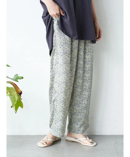 AMERICAN HOLIC（アメリカンホリック）の「イージーとろみワイドパンツ　＊（その他パンツ・レディース・チャコールグレー/マルチ/モカ/ブラック系その他/その他9/ストライプ/ドット・M/L）」の6枚目の写真