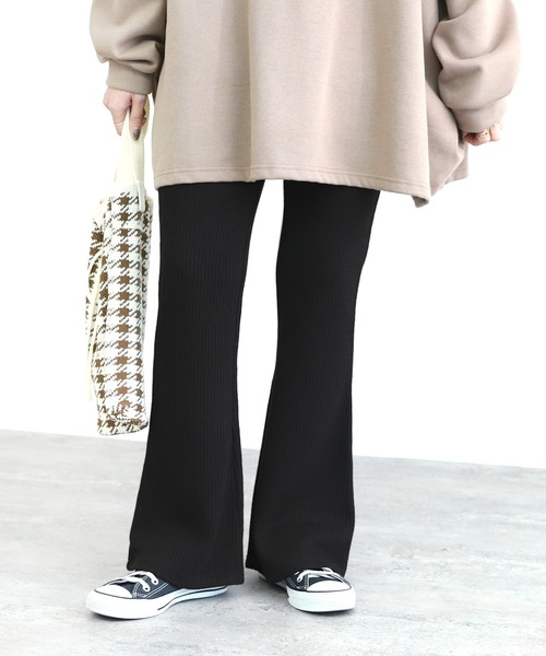 reca(レカ)の「リブフレアレギンスパンツ(レギンス/スパッツ・レディース・ブラック/アイボリー/グレー系その他・FREE)」の19枚目の写真