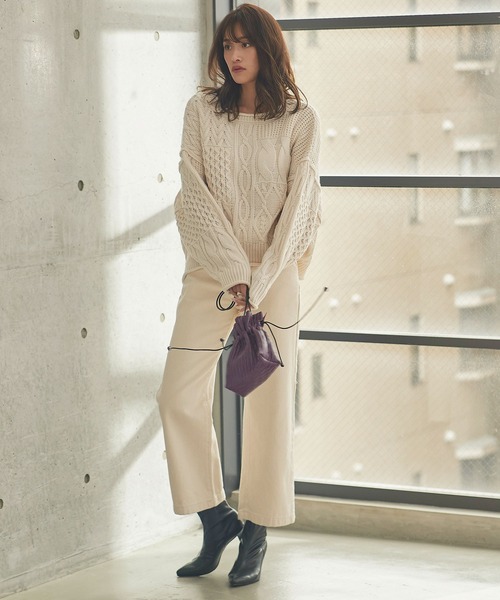 KOBE LETTUCE（コウベレタス）の「パッチング風ケーブルニットプルオーバートップス（ニット/セーター・レディース・ブルー系その他/アイボリー/ベージュ・FREE）」の6枚目の写真