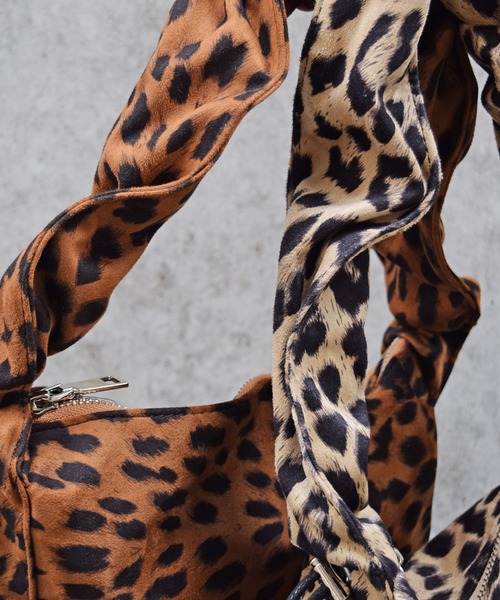 Marient（マリエント）の「レオパードシャーリングハンドルBAG/ショルダーバッグ（ショルダーバッグ・レディース・ベージュ/キャメル・FREE）」の5枚目の写真