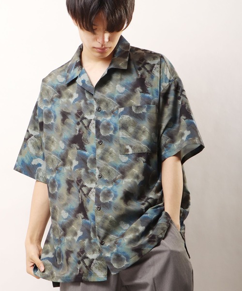 SUGGESTION(サジェッション)の「【SUGGESTION】総柄プリント半袖ビッグシャツ オーバーシャツ(シャツ/ブラウス・メンズ・ホワイト/ブラック/ブラウン/ホワイト系その他2/ブラック系その他3/ブラック系その他2/ホワイト系その他/ブラック系その他・M/L)」の17枚目の写真