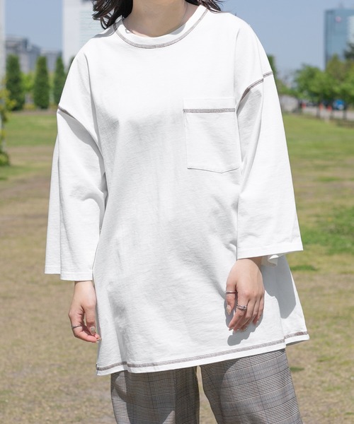 PairPair(ペアペア)の「配色ステッチデカポケT(ユニセックス)(Tシャツ/カットソー・レディース・スミクロ/グレイッシュベージュ/オフホワイト・FREE)」の12枚目の写真