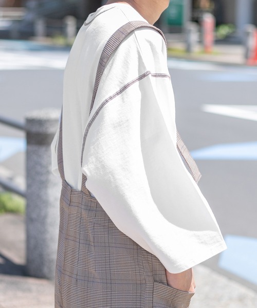 PairPair(ペアペア)の「配色ステッチデカポケT(ユニセックス)(Tシャツ/カットソー・レディース・スミクロ/グレイッシュベージュ/オフホワイト・FREE)」の17枚目の写真