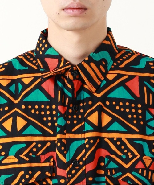 JOURNAL STANDARD relume（ジャーナルスタンダード　レリューム）の「アフリカンバティック半袖シャツ（シャツ/ブラウス・メンズ・ブラック/ブラウン/グリーン・FREE）」の22枚目の写真