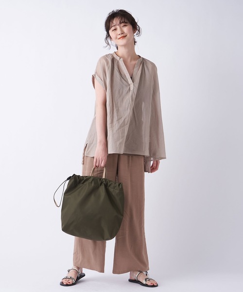 un dix cors(アンディコール)の「たっぷり入るデイリー仕様 パイソン柄ショルダーバッグ(ショルダーバッグ・レディース・ブラック/カーキ/ベージュ・FREE)」の15枚目の写真