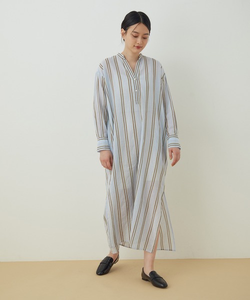 ADAM ET ROPE'(アダムエロペ)の「【晴雨兼用】ポーチ付きレインローファー(レインシューズ・レディース・ライトグレー/ブラック・23.5cm/22.5cm/24.0cm/23.0cm/24.5cm)」の3枚目の写真