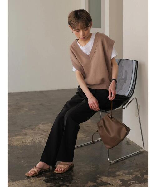 rem closet(レムクローゼット)の「egg knot bag(ショルダーバッグ・レディース・ブラック/アイボリー/ブラウン・FREE)」の6枚目の写真