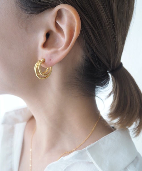 Jenny BY IMMANOEL（ジェニーバイイマノエル）の「フープイヤリング（イヤリング・レディース・シルバー/ゴールド・FREE）」の8枚目の写真