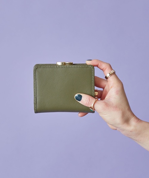 HASHIBAMI（ハシバミ）の「【HASHIBAMI】エイチビー ガマグチ ハーフ ウォレット（財布・レディース・ブラック/グレー/ピンクベージュ/グレイッシュブルー/イエロー/ラベンダー/シルバー/カーキ/グレー系その他/ブロンズ/ナチュラル/ボルドー/ネイビー/ライトグリーン/ライトイエロー/コーラルピンク/マルチ/ターコイズブルー/ブラウン/モスグリーン/ペールイエロー/マジェンタ/ベビーピンク/ゴールド/アクア/レモンイエロー/ライトグリーン系/ふじ色系/ライトオレンジ系/グリーン・FREE）」の7枚目の写真